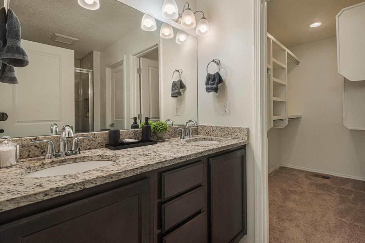 Modern Home 3Br Next To Airport & Netflix Albuquerque Exterior foto